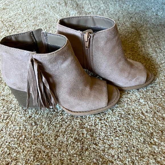 Soda Fringe Bootie - Picture 3 of 4